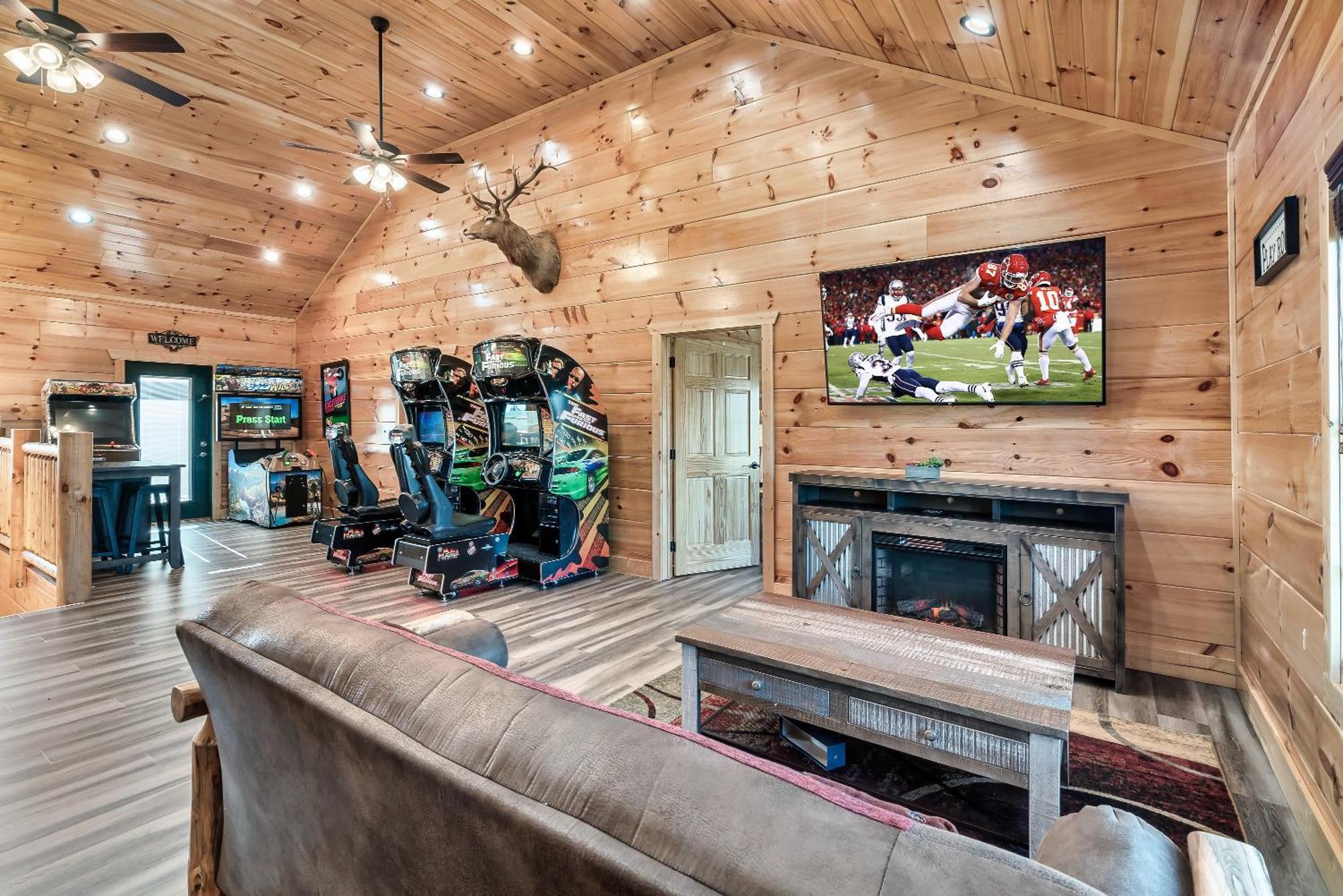 Full Equipped Cabin With A Pool And Game Room Smokies Views Gatlinburg Zewnętrze zdjęcie