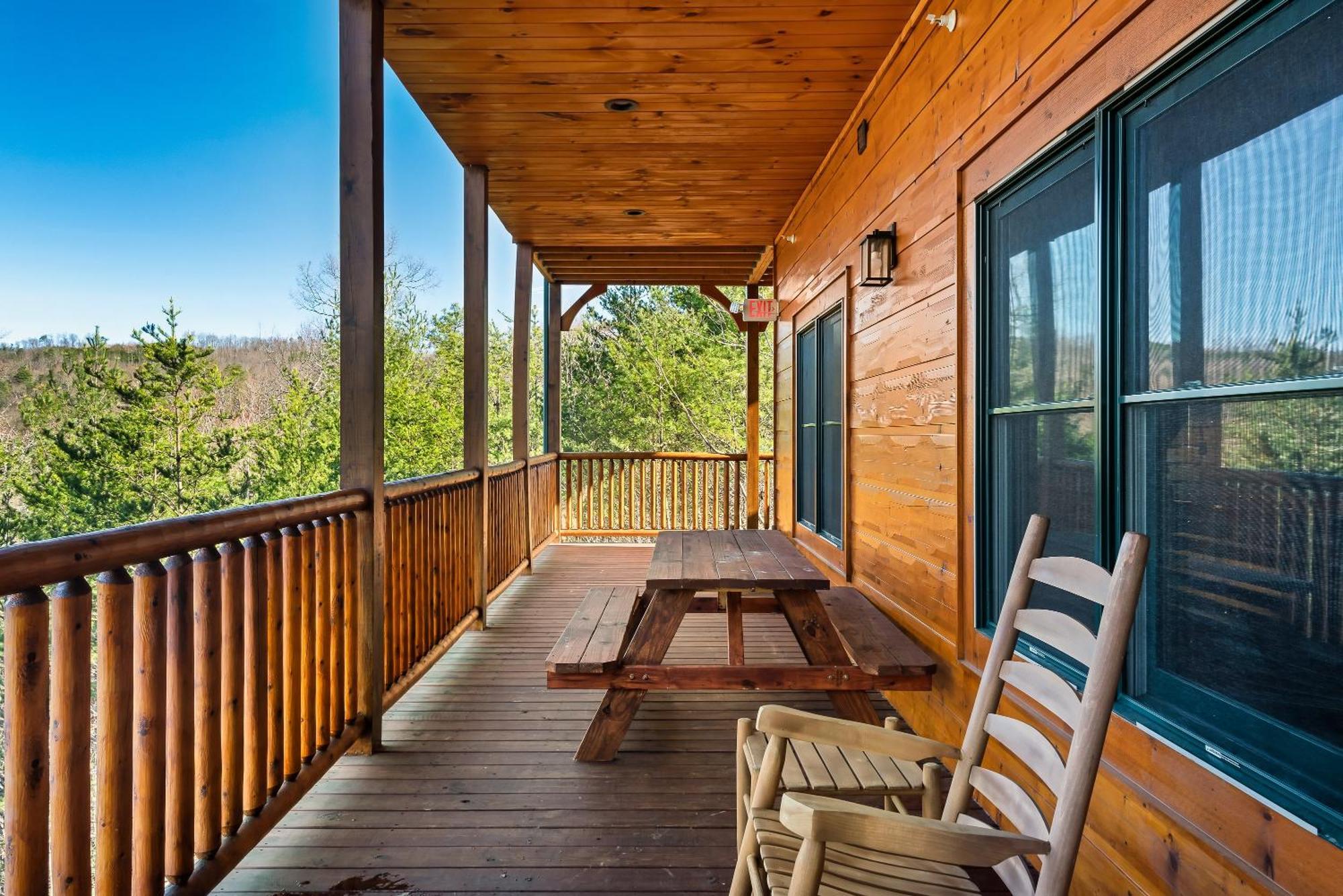 Full Equipped Cabin With A Pool And Game Room Smokies Views Gatlinburg Zewnętrze zdjęcie